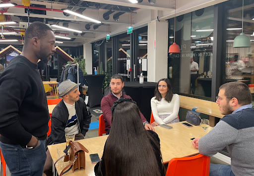 AppMobee's tweet photo. 📸[Afterwork] @UPRIZON x @AppMobee à #StationF! Merci🙏 aux experts Salesforce😎 d’être venus nombreux pour découvrir nos opportunités de carrière au sein de l'écosystème #Salesforce ! Merci à la team🤗 @UPRIZON x @AppMobee!🚀Let's talk ! #UPRIZON #MOBEE #Salesforce #digital #CRM https://t.co/DVPNn35Fry