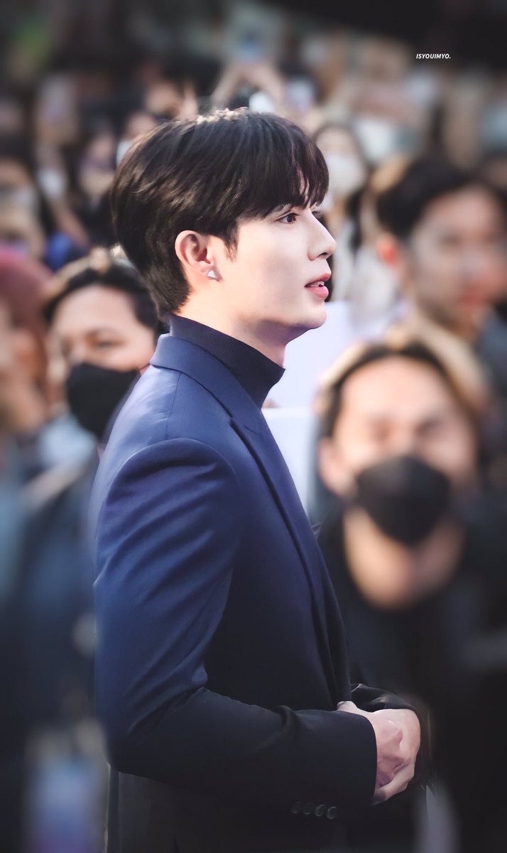 isyouimyo's tweet photo. พี่ซีหล่อมากกกก เหมือนเจ้าชายเลย🥺🥺🥺🥺🥺🥺🥺🥺🥺🥺 #Lazada1212LiveTH
#zeenunew
#ซีนุนิว
#zeepruk https://t.co/gLTwAmqmzN