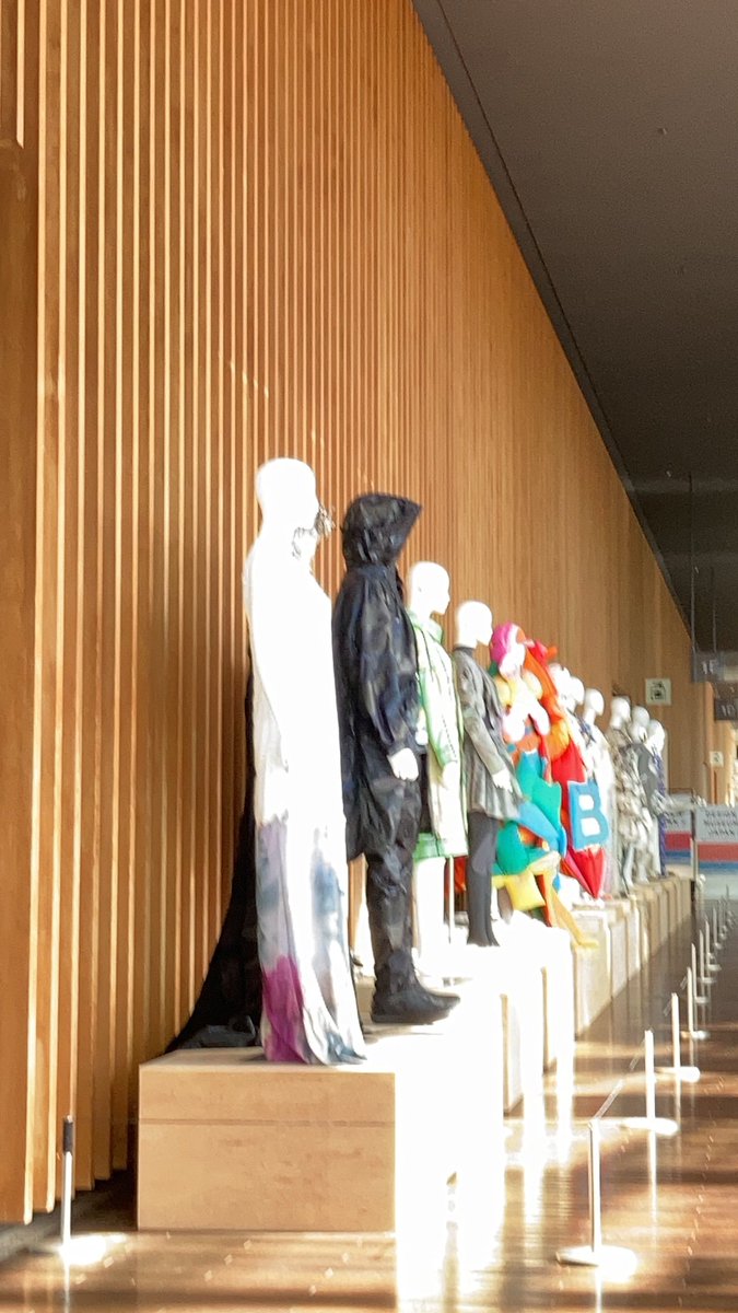 もりはるひ サミーは Glee のサンディ スティーヴン トボロウスキー じゃないの メメント クリストファー ノーラン スティーヴン トボロウスキー Glee T Co Hrosn0vwc2 Twitter