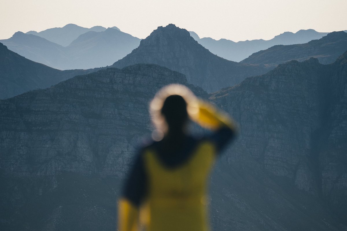I was really content having local adventures in the Jonkershoek mountains on my doorstep. I can hit trail straight away and climb through lush, foliage-packed gorges on to rocky ridgelines above. I didn’t really miss racing that much… 

‘Life Changes’: pertex.com/2022/11/06/lif…