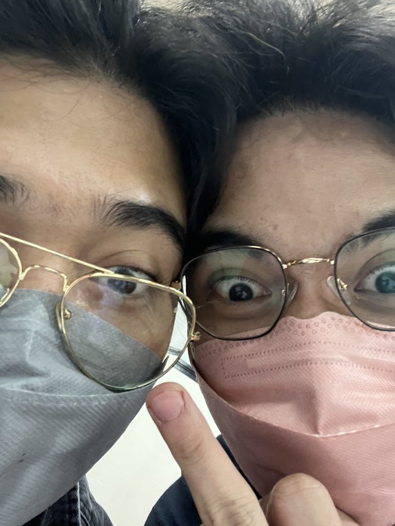 After umuwi sa lock in, naglapag lang ng gamit, then direcho na sa next work.

Sila pa rin kasama ko, WALA NA BANG IBA? Charot HAHAHAHA

<a href="/jillianitaas/">Jillian Ita-as</a> <a href="/eizellyn/">without h</a> <a href="/itsjonabella_/">Jon Abella</a> <a href="/_mammamiah/">Miah Canton</a>