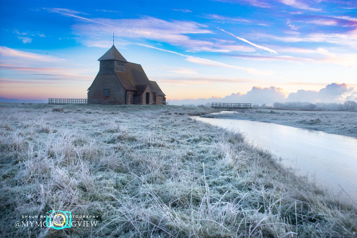 My Morning View
An early, cold and icy trip to this stunning location.
#winterscene #winterviews #landscapephotography #loveyourweekend #bbcsoutheast #itvmeridianweather #awesome_earthpix  #christmasscene #countryfile #your_southeaast #kentonline #bbcsoutheast #nikoneurope #nikon