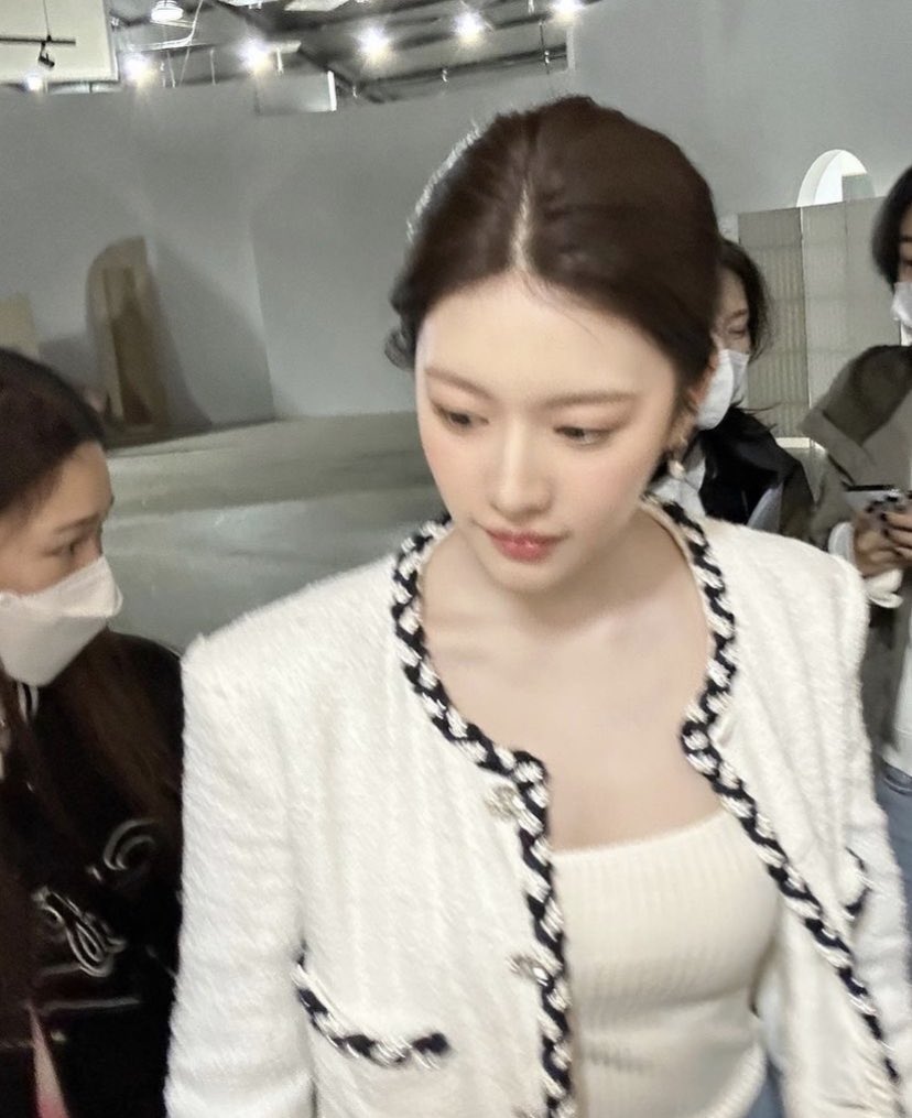 jsmtjyygyjbbjb's tweet image. โกยุนจอง หรือ เรียลนักซู สวยตะโกนม๊าก