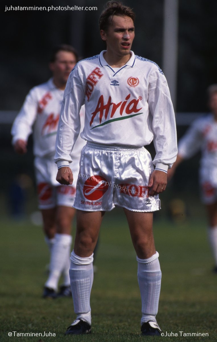 TamminenJuha's tweet photo. Back to the times of the nose patch... Jani Honkavaara, TP-Seinäjoki, 15 September 1996 #JaniHonkavaara #TPSeinäjoki #Ykkönen #nenäteippi #nosepatch @HonkavaaraJani https://t.co/mrPgaPcpLp