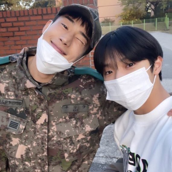 mapieyk's tweet image. มีผู้ใหญ่ใจดีฝากแจกคอร์นเฟลกส์ให้ #ซึงพโย ชิปเป้อจ้า

แจก 2 คน คนละ 2 กระปุกเด้ออ
รีอย่างเดียวไม่ต้องฟอลค้าบ ❤️❤️