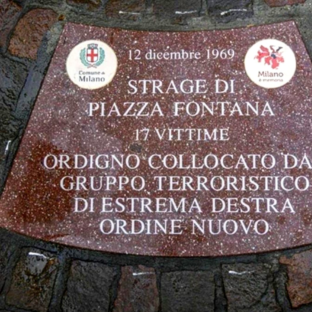LaSkilly's tweet photo. Per non dimenticare ...mai!
#PiazzaFontana
#12Dicembre1969 https://t.co/NGnZiOn8Pm