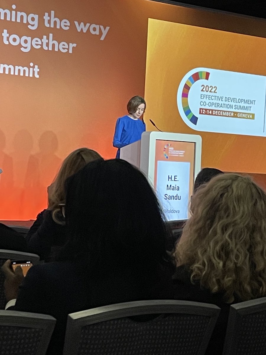 #Moldova President Maia Sandu at #Devcosummit: this year we have faced the first refugee crisis in our history, with over 700,000 #refugees in a country of 2.6 million people