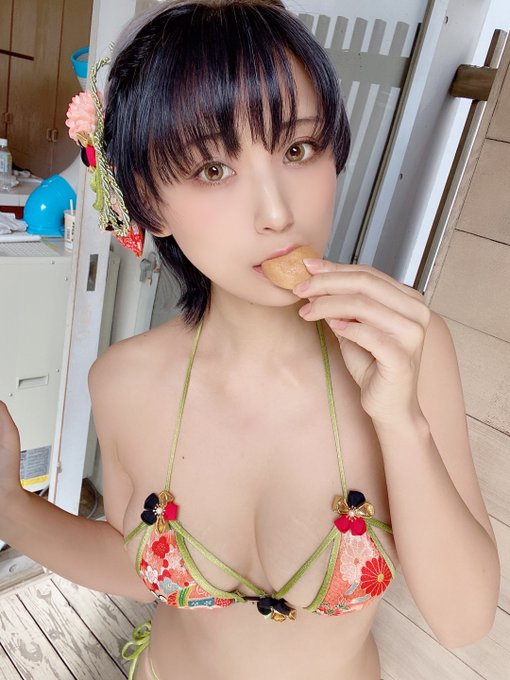 Twitterのコスプレ画像22