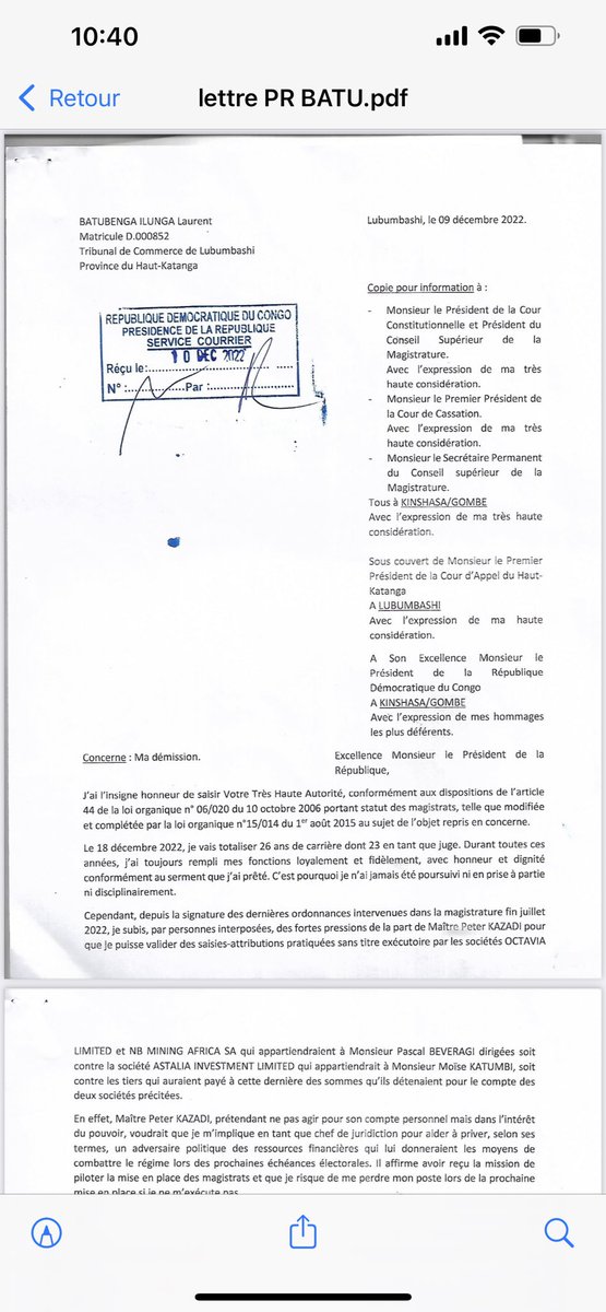 FistonMwenge's tweet photo. D'après les dénonciations du juge Président du #TRICOM LUBUMBASHI, 26 ans de carrière, @kazadi_peter serait l'homme de main du pouvoir en place pour faire le sal boulot dans le but de nuire aux opposants !
Le monde à l'envers https://t.co/u3c669KOhu