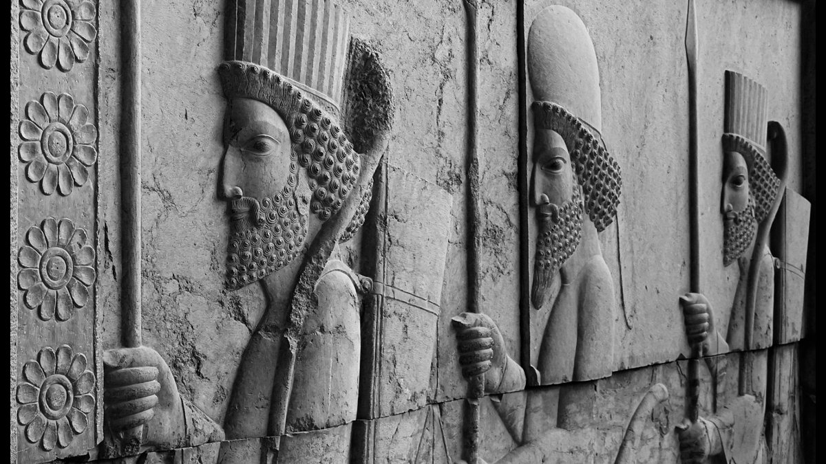Taher_MAT1987's tweet photo. "Achaemenid soldiers"

These two photos of Achaemenid soldiers from 500 BC!
It belongs to the identity and heritage of humanity...
You are watching the image of soldiers carved on the rocks of Mount Rahmat!

in the Auctions
1/1 25 xoz
1/1 20 xoz
https://t.co/YOgIvYZ25M https://t.co/sEPQHBtUzZ
