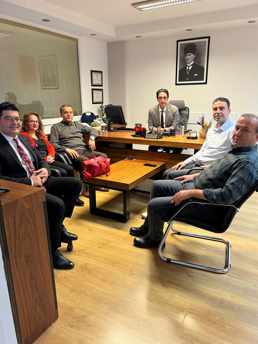 Niğde Sosyal Yardımlaşma ve Dayanışma Vakfı (SYDV) İl Müdürümüz Abuzer Ceylan ile Adana SYDV Müdürümüz Gökhan Sezer'i ziyaret ettik.  Müdürümüze nazik ev sahipliği için teşekkür ediyoruz.