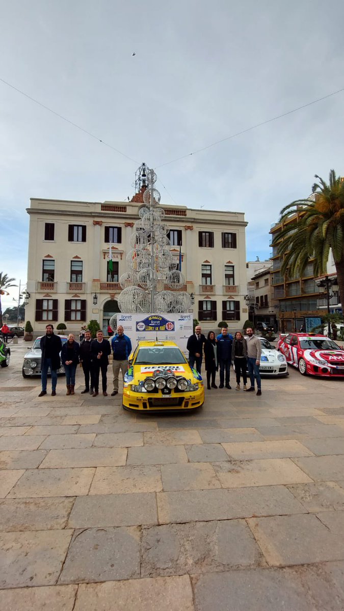 Avui s’ha presentat el 10 #RallyLloret 🔝 i hem revelat detalls de la prova que tindrà joc els dies 10 i 11 de febrer de 2023‼️
—
Hoy se ha presentado el 10 #RallyLloret 🔝 y hemos revelado detalles de la prueba que tendrá lugar los días 10 y 11 de febrero de 2023‼️
#LloretIsBack