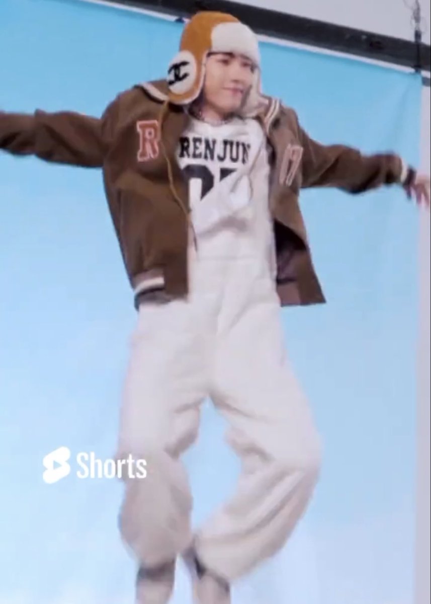 lowquality_rj's tweet photo. 흔들리지 않는 편안함😆💨 https://t.co/SO0PFgxABd