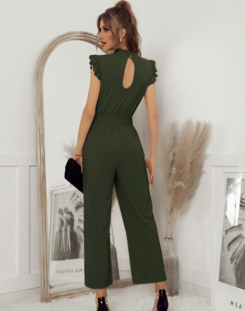 Looking for a versatile and stylish jumpsuit? Look no further than the Tie Shoulder Wide Leg Cami Jumpsuit! Shop it cutt.ly/E0s3rVN here. 

#westcoast #girlsnight #highquality #wintercollection #comfortable #winterfashion #share #gipsylife #gipsygirl #gipsysoul #trending