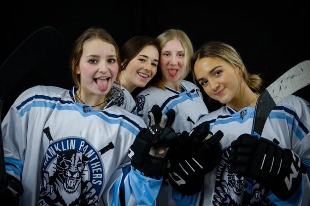 Opening night for <a href="/fhsvgockey/">FHS Girls Hockey</a> 8 PM @ Algonquin‼️ Good luck girls!
<a href="/FHSSports/">FranklinAthletics</a> <a href="/HockomockSports/">HockomockSports</a>