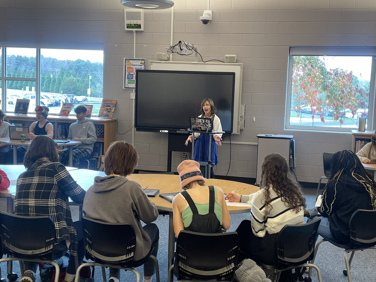 Brian Hahn tweet media