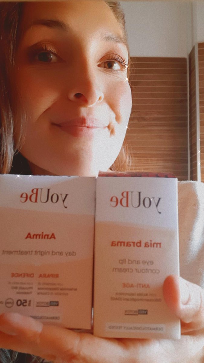 Nuovo beauty brand creato da una start-up italiana tutta al femminile. Come potevo non supportarla?!😊 #youbemoments #youbecosmetics #giftedbyyoube #beautyaddicted   instagram.com/reel/Cl0ux8fse…