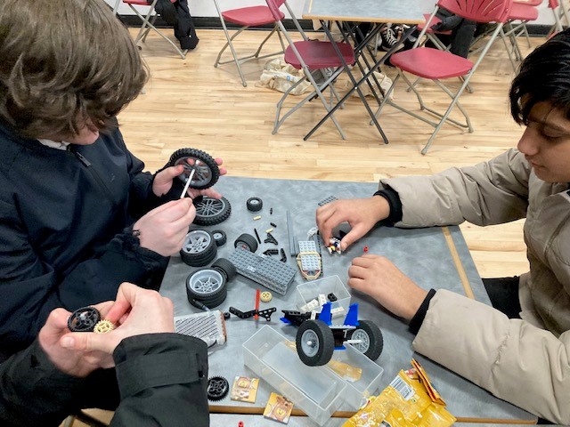 AcademyPhysics tweet media