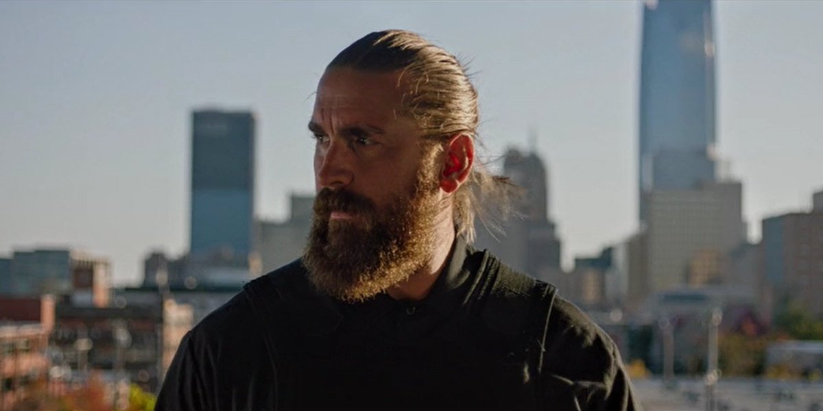 screenrant's tweet image. Get an exclusive first look at the trailer for crime thriller #OutOfExile here at Screen Rant! The film arrives on January 20 from @sabanfilms &amp;amp; @ParamountMovies: buff.ly/3UT9Xid