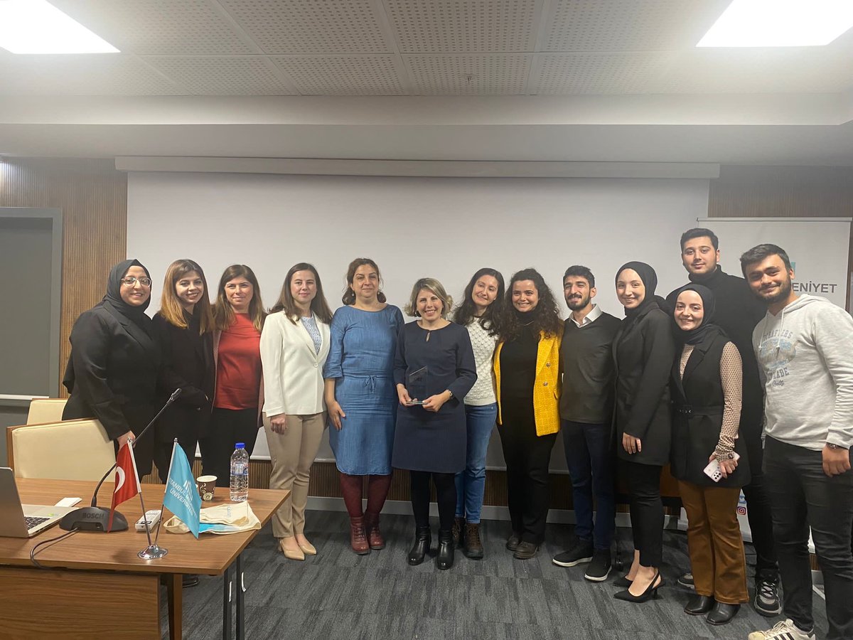 imuegitim's tweet photo. Genç Eğitimciler Topluluğu’nun danışman hocası Doç.Dr.Rabia Savaş'ın desteğiyle düzenlediği “Matematiksel Düşünme” konulu söyleşisi Yeditepe Üniversitesi Matematik ve Fen Bilimleri Eğitimi Bölümü Bölüm Başkanı Doç.Dr.Hülya KILIÇ hocamız ile 22.11.2022 tarihinde gerçekleştirildi. https://t.co/SqcdxG7MhV