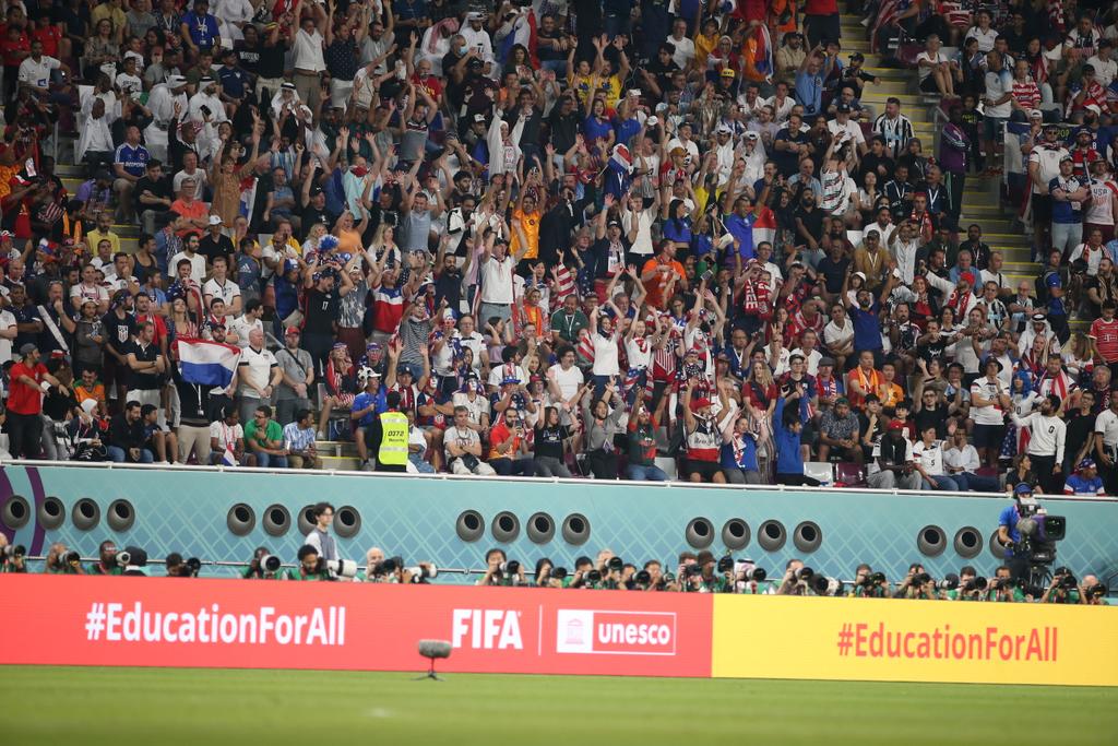 PamojaHub's tweet photo. Thanks @FIFAWorldCup for promoting #EducationForAll. 
Together we can successfully create a sustainable World through quality education 💪 https://t.co/vMUATZ6xDP