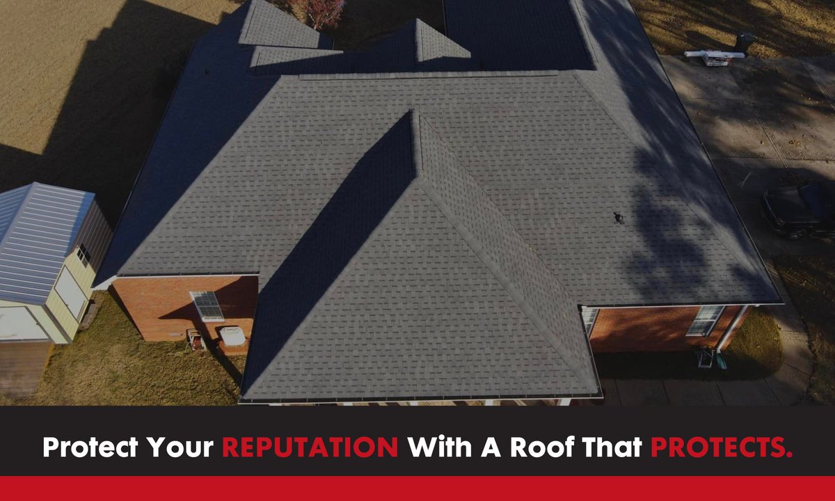 AtlasRoofing's tweet photo. Kudos to the Law Roofing & Claims Services for pulling off this impressive job! Atlas shingles featuring @Scotchgard Protector by @3M will keep this home streak free for years. #AtlasProtects https://t.co/798pZR65Rs