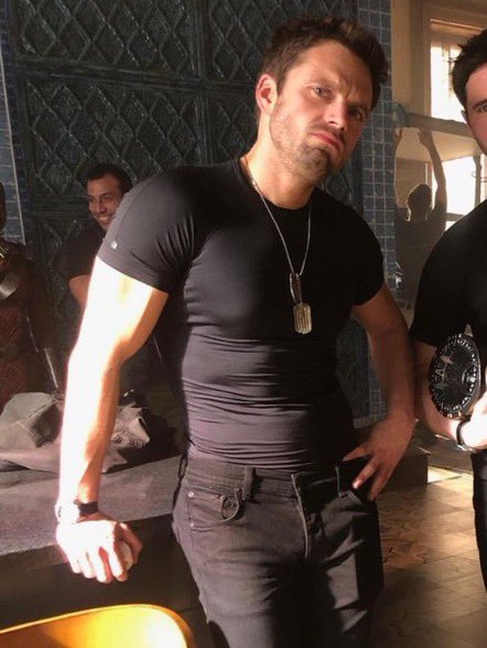 dailysebstanpic's tweet photo. EMMY AND GOLDEN GLOBE NOMINEE SEBASTIAN STAN !!!!!! https://t.co/Hn2wNU5iBP