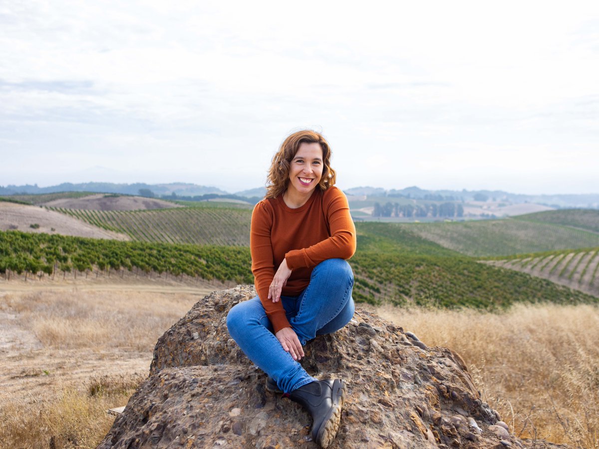 #ArtesaWinery creates bottles one small lot at a time to harvest, ferment &amp; age each separately w/ artisanal practices allowing each parcel to express its unique personality. 

artesawinery.com #TruffleFest #NapaTruffleFest

Image: Sarah Anne Risk