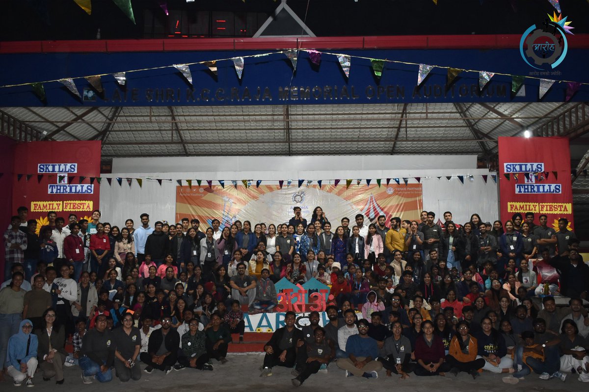 Aarohayouthorg's tweet photo. Starting from marvellous welcome to morning assembly to scrumptious meal, they outshined in puzzling quizzes and overwhelmed in the poetry session. The event concluded with cultural activities and prize distribution.
*आरोह तमसो ज्योतिः*
#aseah #असेअ: #aaroha #aarohatamsojyotih https://t.co/U20hvgygYh