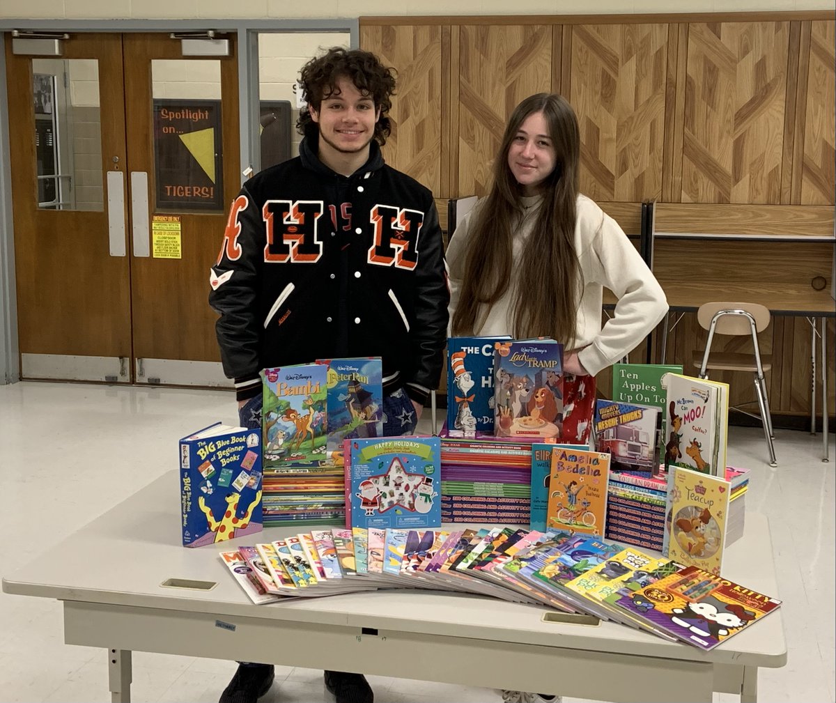 FCCLA members donated children’s books to Akron Children’s Hospital- Boardman Campus.