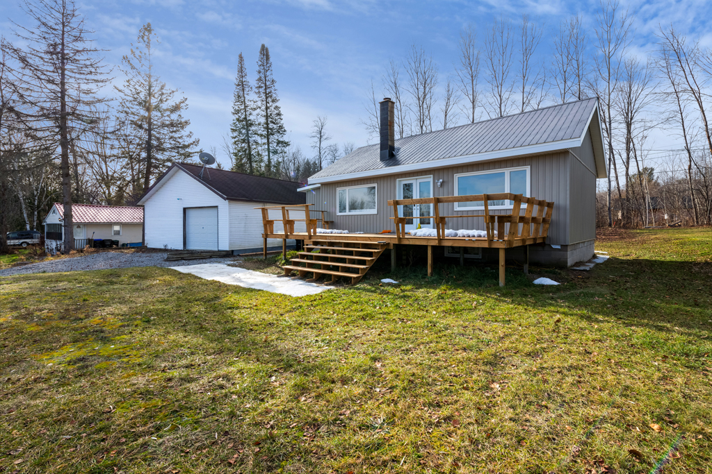 Laura Werrell on Twitter "This Bay Waterfront Bungalow in 