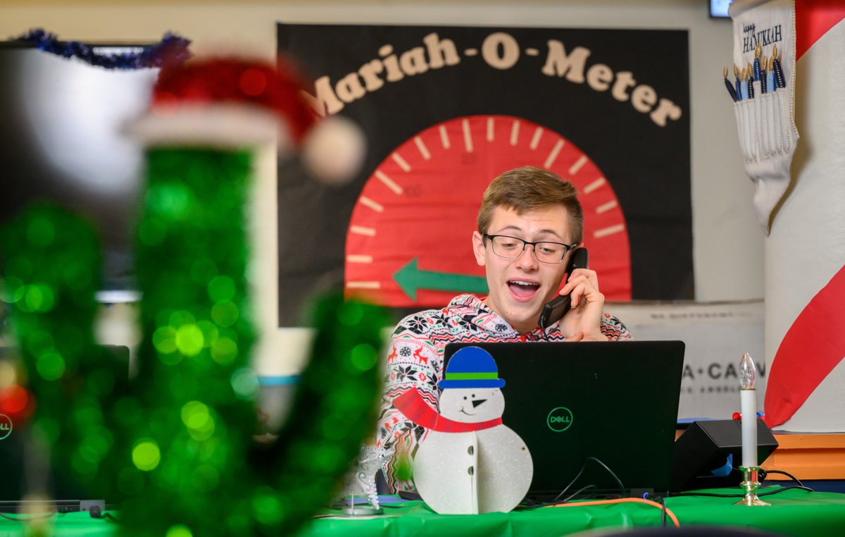 Need some #MondayMotivation?
Call Dial-a-Carol ☎️ (217) 332-1882

For one week only, anyone from around the world can call the Dial-A-Carol phone lines, 24/7, and request any holiday song and students will sing their hearts out. The best part? It's completely FREE!