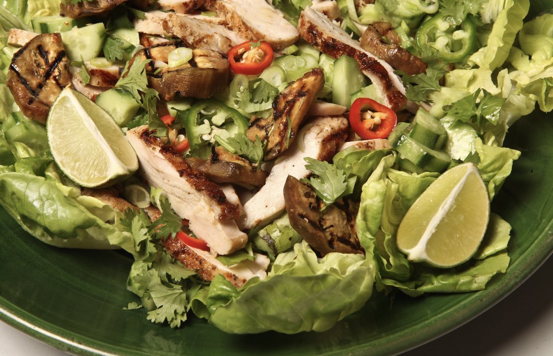 ثريد:

جمعنا لكم ألذ وأطعم وصفات للسلطات ❤️‍🔥 https://t.co/sp9Rp6dI6F