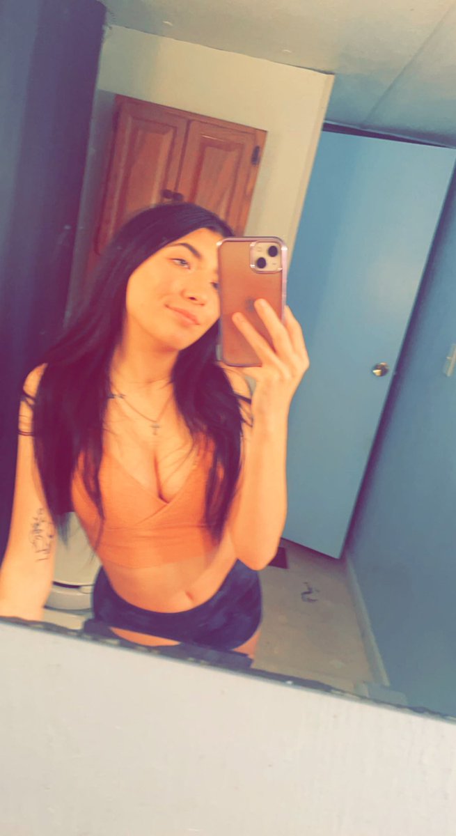 sub to my onlyfans 🌶️🥵 onlyfans.com/ashcat03