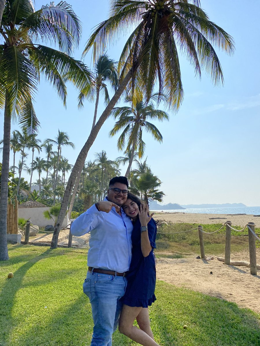 manddyyrz's tweet photo. El mejor día de mi vida ✨💍🥰 https://t.co/70VJ866amm