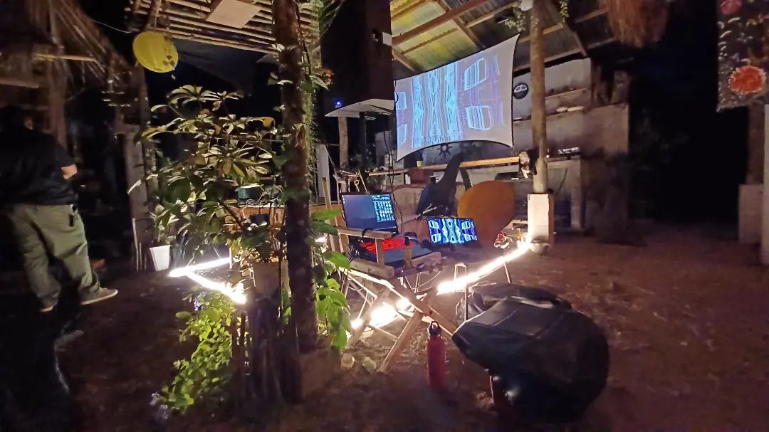 👀༒ₘₒₕᵢₙᵢ༒ ༒ ooakosimo ༒ tweet media