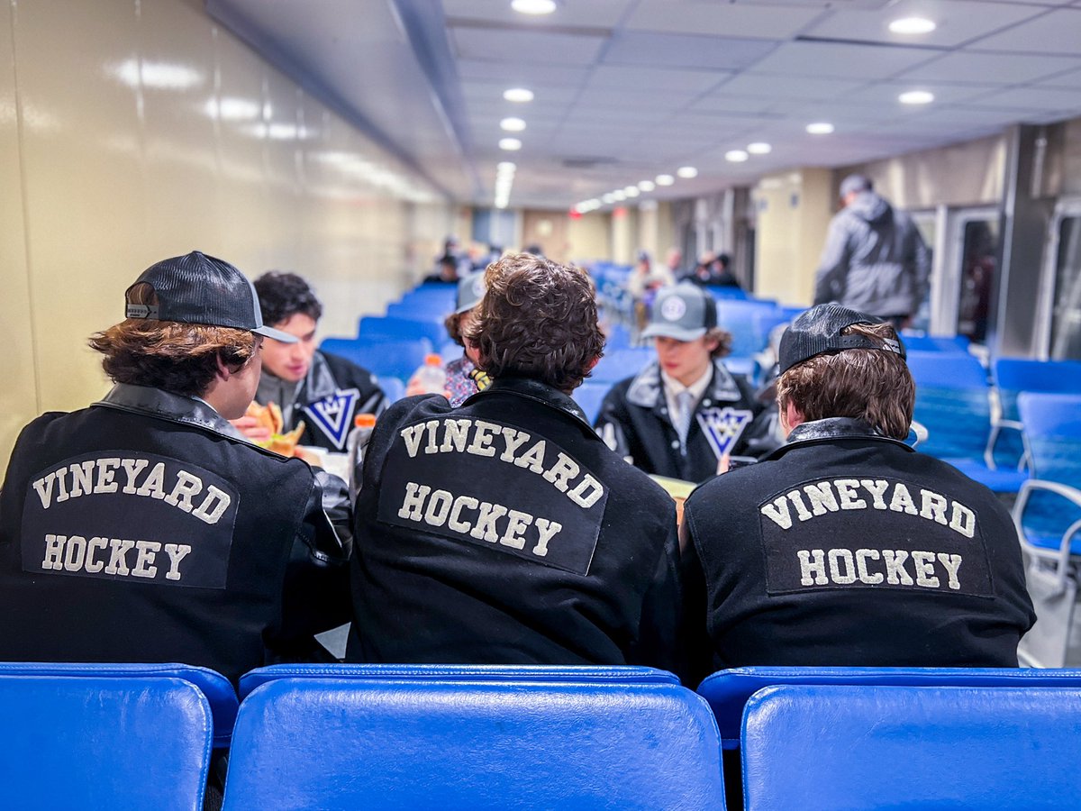 Aaron Frutman (@aaronfrutman) on Twitter photo A few looks from the Vineyard last week on location for the NHL.
.
.
#marthasvineyard #nhl #edgartownlighthouse A few looks from the Vineyard last week on location for the NHL.
.
.
#marthasvineyard #nhl #edgartownlighthouse