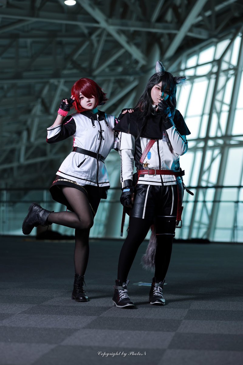 hane_da_'s tweet photo. 221204 AGF
명일방주- 펭귄 로지틱스 엑시아 텍사스

엑시아 - @ _HARU_twt_ 
텍사스 - @ hane_da_ 
#AGF
#AGF2022
#명일방주
#明日方舟
#アークナイツ 
#ArKnights
#텍사스 https://t.co/dYDfh5BxtY
