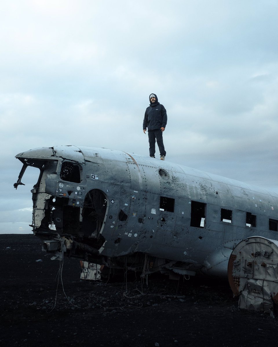 It was in 1973, the pilot switched to the wrong fuel tank and nobody died. That’s it. Very anticlimactic I know.

#icelandplanewreck #sólheimasandur #planewreckiceland #planewreck #sonyportugal #visiticeland #exploreiceland #discovericeland #sonya7iii #bealpha #sonyphotography