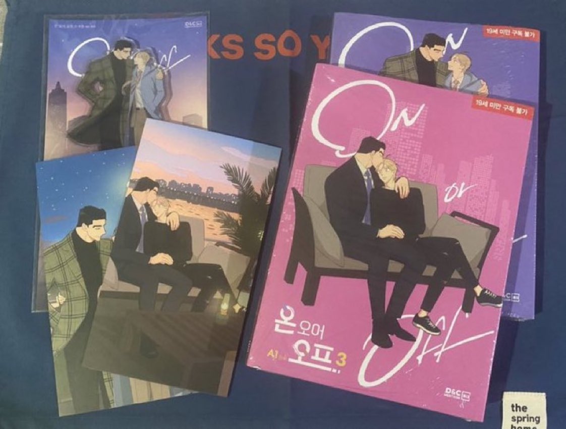 panmile258's tweet photo. #พร้อมส่ง sale!!!! ของใหม่
เล่ม3-4 (ภาษาเกาหลี)
อยู่ในซีล สแตนยังไม่ได้แกะ (ตามรูป)
ราคาเซ็ทละ 1000฿
📬ส่งฟรี
สนใจสอบถามก่อนได้นะคะ
#onoroff #OnorOffth
#ตลาดนัดbl #ตลาดนัดมันฮวา #ตลาดนัดmanhwa https://t.co/qCtpwWk44s