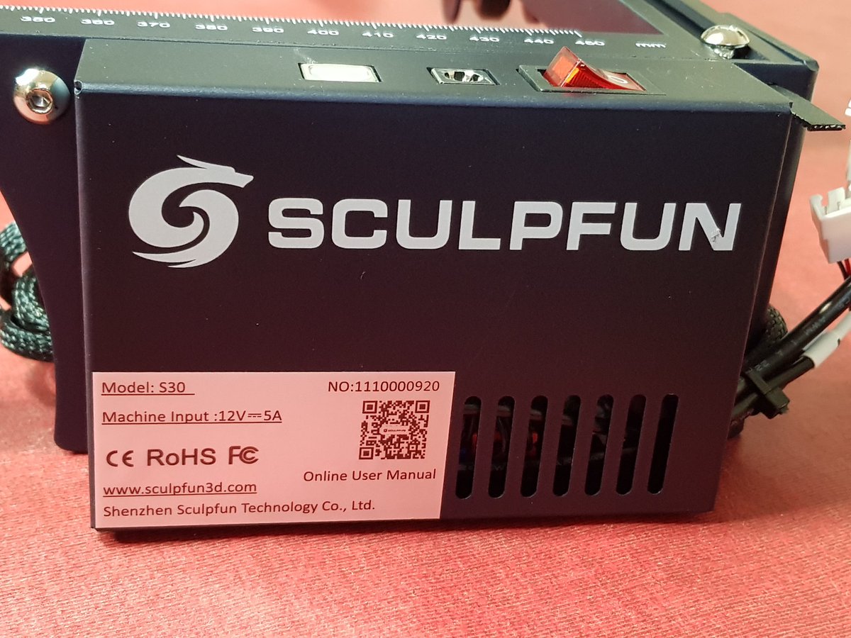framboise314's tweet photo. En train d'assembler le graveur @SculpfunTech #S30 avec un #Laset de 5w et #AirAssist integré, pompe à air de 30l/Mn incluse. Guide linéaire pour le chariot Laser. Bientôt un article sur framboise314 https://t.co/3JQZFMo3dy