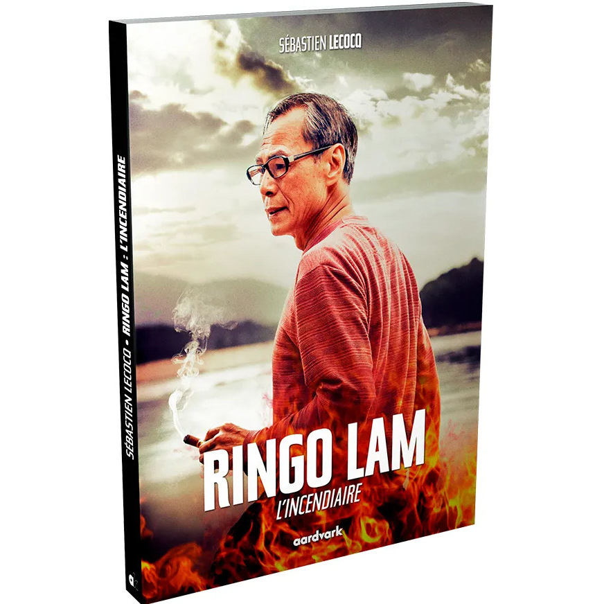 Regard_Critique's tweet photo. Enfin un ouvrage sur le grand Ringo Lam en France !
Notre article :https://t.co/CCSZROxvIa
#Cinéma #Livre #RingoLam #FullAlert #CityOnFire #BurningParadise #Replicant #HKmovies #AardvarkEditions https://t.co/Nq4pVnGzGE