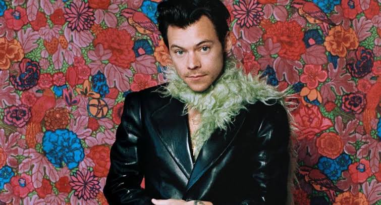 ElenaEngelman's tweet photo. 🎟️ VENDO INGRESSO HARRY STYLES 🎟️

Cadeira Inferior inteira 
📍 São Paulo 
🗓️ 13/12
💵 450,00

🚨 ingresso, harry styles, show, sp, inteira, vendo, compro, cadeira inferior, love on tour, hs, pista https://t.co/J7J2hda0wa