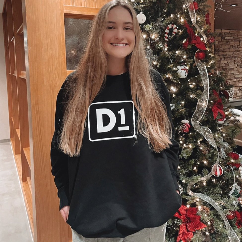 NIL Deal: Maryville volleyball star Amanda Mack has executed a NIL deal with D1 Knoxville, a training facility. The Bradley commit is one of the first Tennessee HS athletes to execute a deal after TSSAA approved NIL rights last week. On3 NIL Deal Tracker: on3.com/nil/deals/