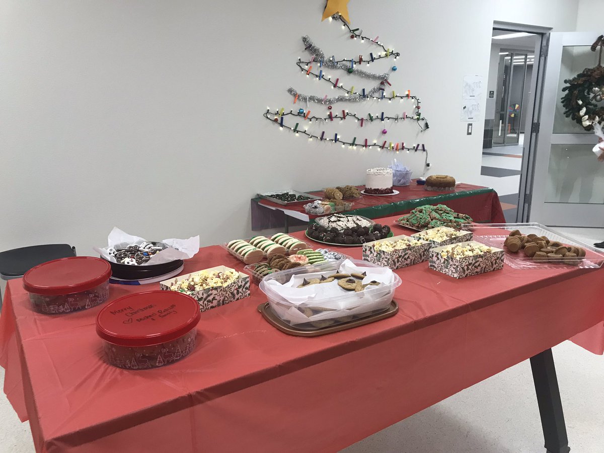 Thank you to our MMS parents for providing sweets for our 12 Days of Christmas today!!  <a href="/CelinaISD/">Celina ISD</a>