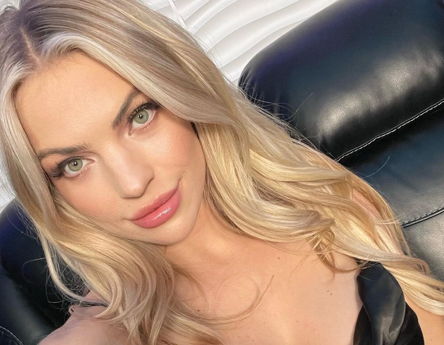 RevistaSoHo on Twitter: "Las fotos más candentes de Kristin Elise con