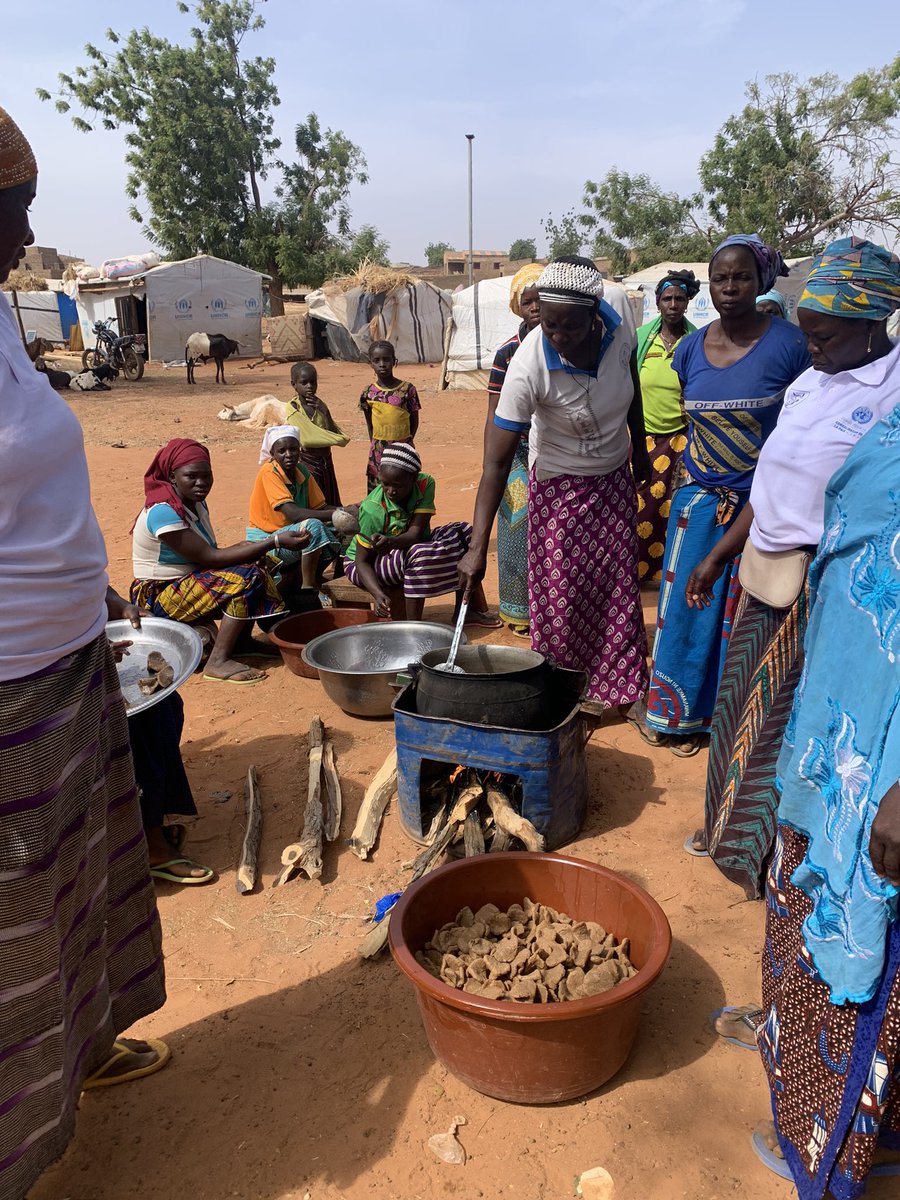 SheinbergUN's tweet photo. In Kaya 🇧🇫@UNPeacebuilding is investing in mental health and psychosocial support combined with social cohesion for IDPs and host communities @FasoPbf @UNFPABF @UNHCR_BF @GBehiguim https://t.co/ndYcyfJWwG