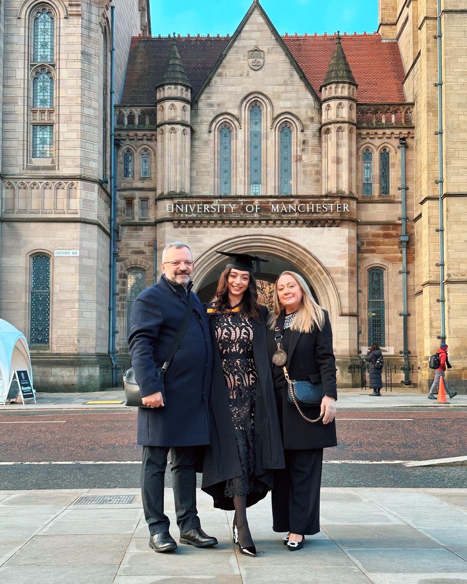 GeorgiaSavvides's tweet photo. 1 degree down, 1 more to go. Master of Science in Tissue Engineering for Regenerative Medicine with Distinction 👩🏻‍🎓 Nearly Doctor Savvides! 🩺👩🏻‍⚕️ @UoM_BMLabs @FBMH_UoM  I feel so lucky 🫶🏽 https://t.co/VVlZqFNzri