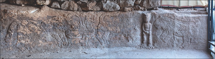 archaeologymag's tweet photo. At a site in southeastern Turkey, archaeologists discovered carvings thought to date to 11,000 years ago that depict narrative scenes involving humans, a bull, and leopards.

https://t.co/6SB6tFOFXt https://t.co/Wv6MUDYYXb