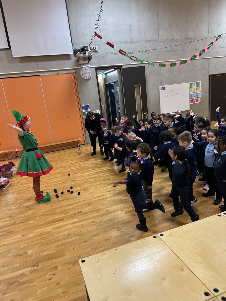 TFPrimaryN1's tweet photo. Nursery and Reception children had the best time watching the 'The Clumsiest Christmas Elf' panto today 🧑‍🎄

Thank you @bigfootarts 🌟#NWFed #panto https://t.co/B9mLs2SZfq